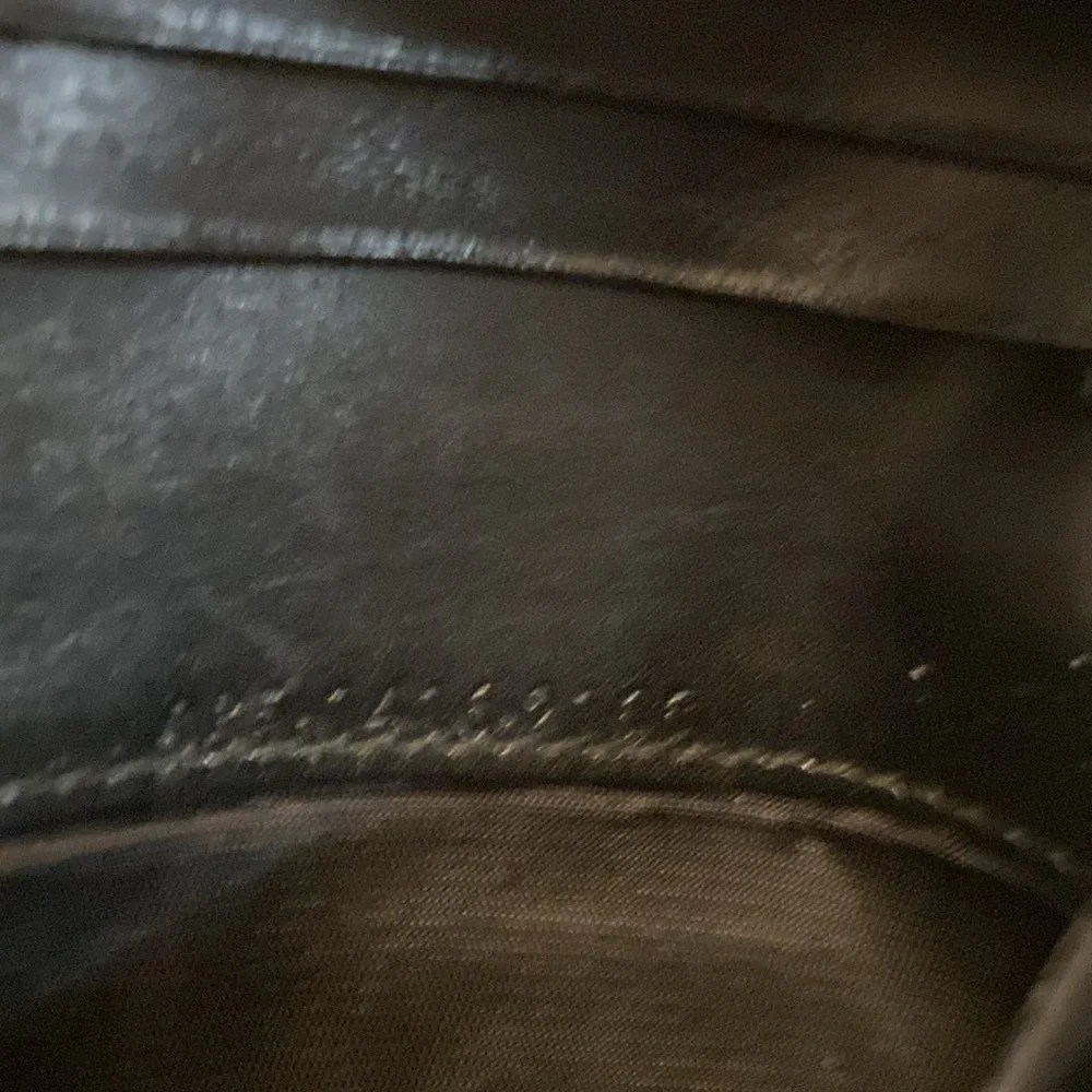 Gucci Vintage Black Leather Wallet with Silver G Buckle #1